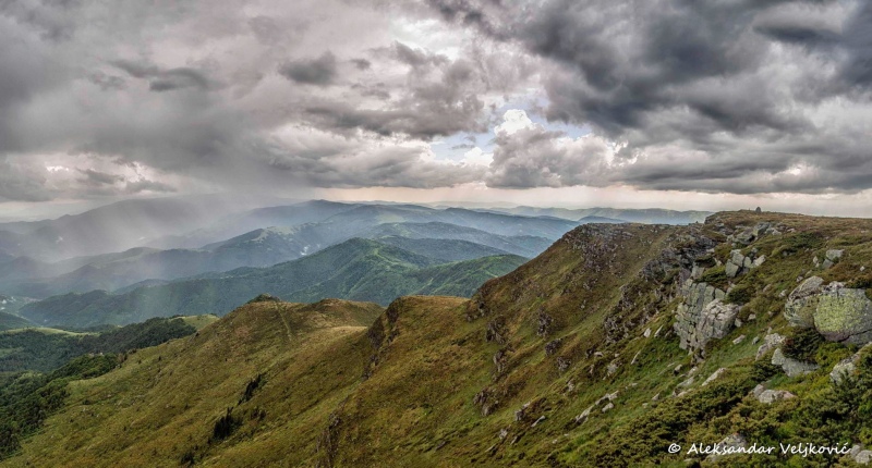 From Kopren towards the east
