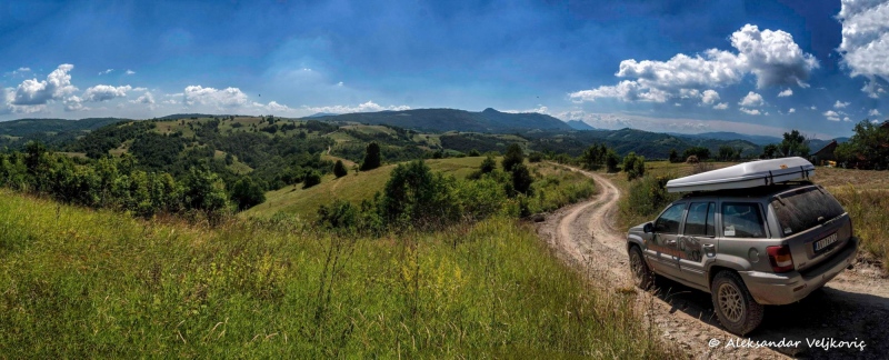 The winding road over Homolje ridges